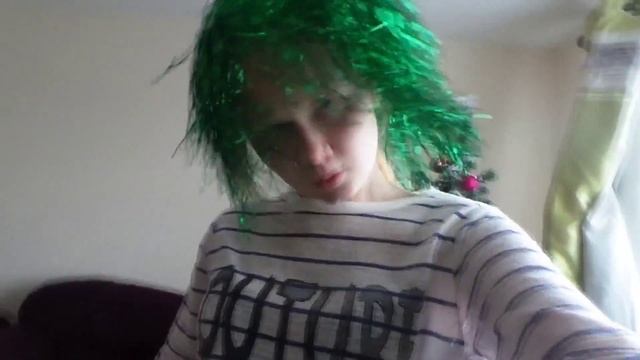 НОВЫЙ ГОД 2015:ВСТРЕЧА С ФЕЕЙ КРЕСТНОЙ И РОЯЛЬ СОСЕДКИ смотреть онлайн