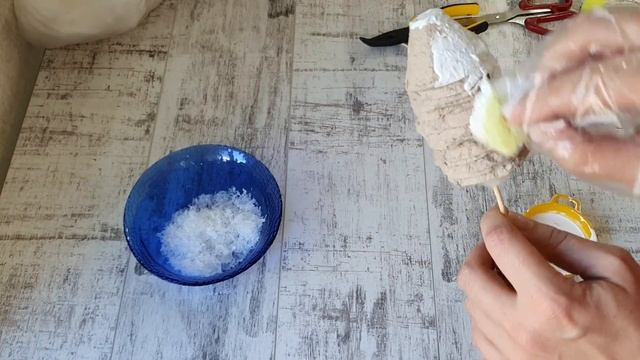 Как сделать новогоднюю ёлочку из яичного лотка? Новогодние поделки. DIY Christmas decor. смотреть онлайн