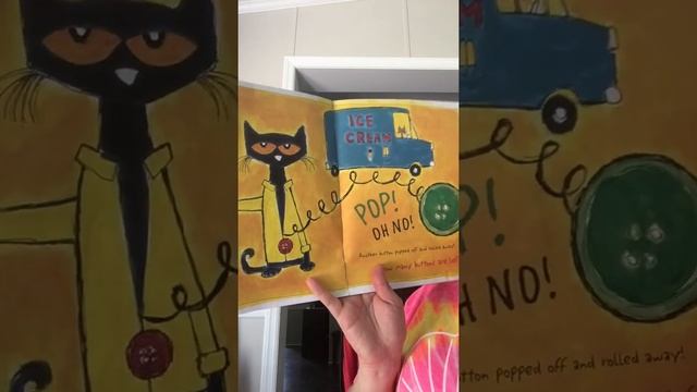 Miss Elizabeth reads Pete the Cat and His Four Groovy Buttons смотреть онлайн