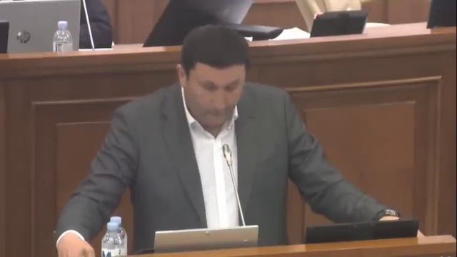 Владимир Односталко: Потраченных на саммит денег хватило бы на индексацию пенсий еще на 3-4% смотреть онлайн