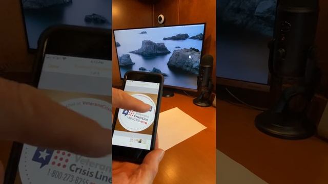 Apple Clipboard, Computer and iPhone Demonstration смотреть онлайн