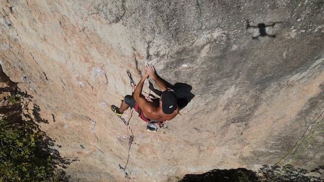Siurana Climbing. Chapas Jom 7A. La Reina Móra смотреть онлайн
