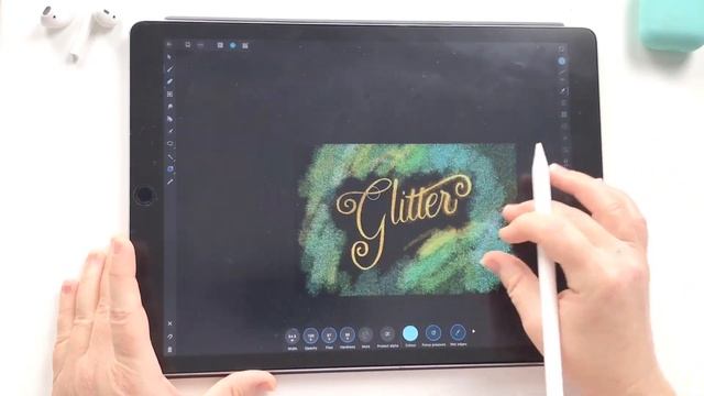 Glitter Lettering in Affinity Designer on the iPad смотреть онлайн