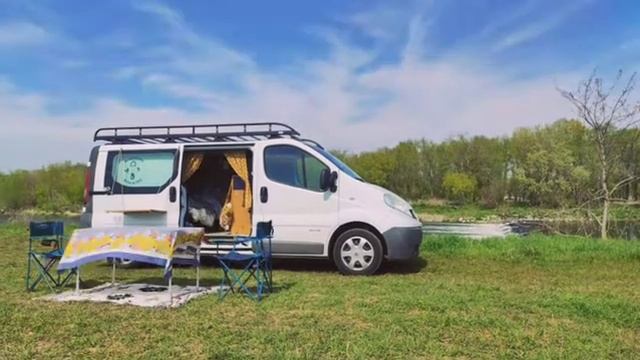Renault Trafic camper van stop-motion смотреть онлайн