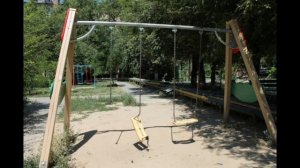 Звуки скрипучих качелей 1