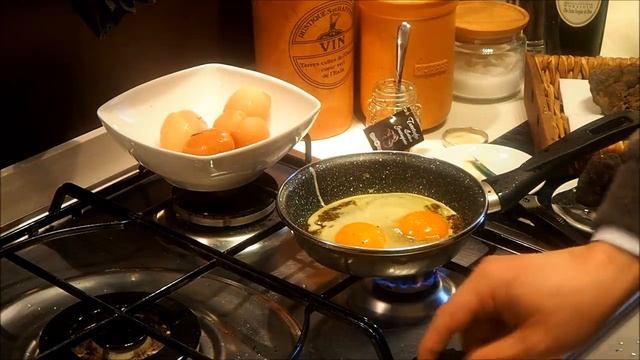 Eggs with Fresh Black Truffle смотреть онлайн