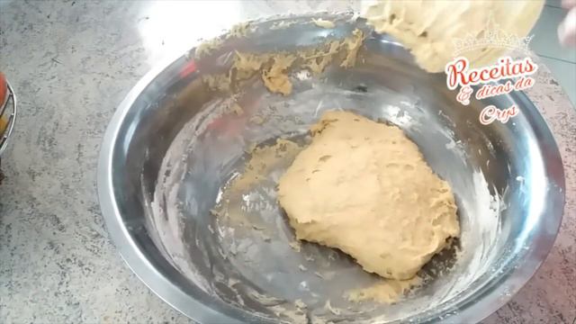 PANETONE CASEIRO MUITO MACIO E ÚMIDO смотреть онлайн