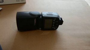 TTL вспышка Godox TT685 распаковка и первый тест / Unboxing and first test on TTL flash Godox TT685