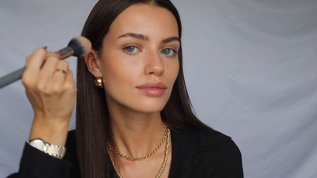TRYING NEW MAKEUP - CHARLOTE TILBURY, TOM FORD, KKW, REFY. смотреть онлайн