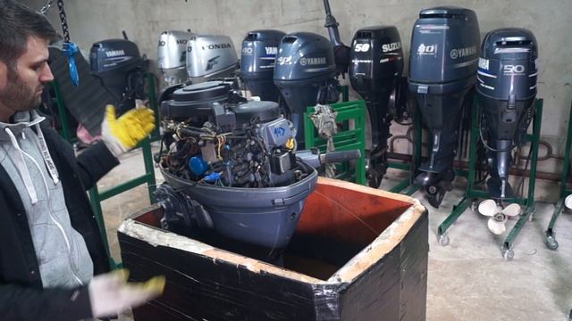 Yamaha F40 Гидроподъемник смотреть онлайн