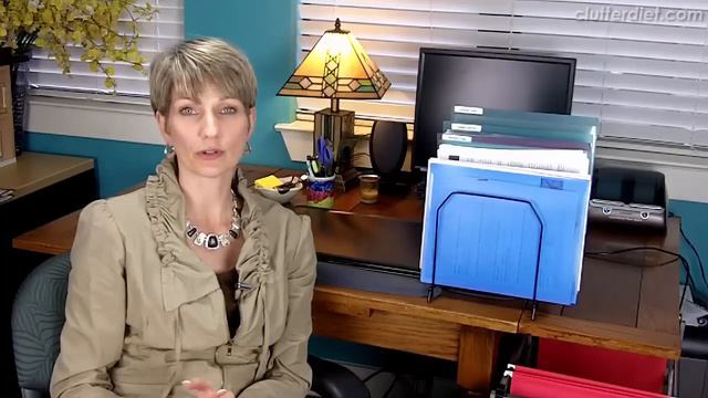 5 Ways to Manage Project Papers | Clutter Video Tip смотреть онлайн