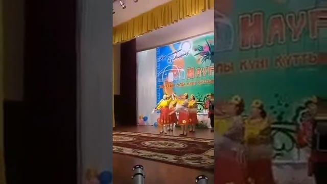 коллективный русский танец "Рябинушка" смотреть онлайн