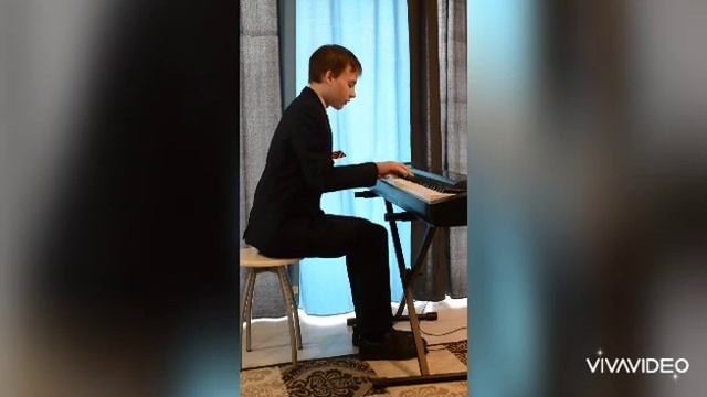 В. Коровицын, "У вечного огня" смотреть онлайн