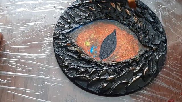 Глаз дракона. Скульптурная живопись и смола. смотреть онлайн