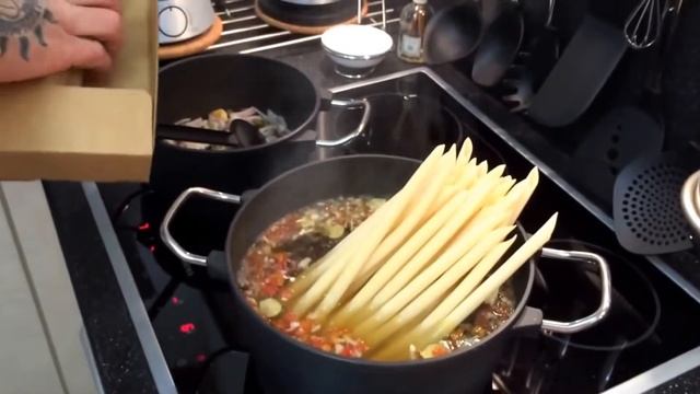 =Сергей Симонов - Вкусная Итальянская Паста=