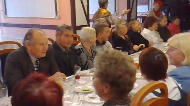 Праздник для инвалидов в кафе"Факел".05.12.12. смотреть онлайн