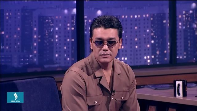 Нұрболат Абдуллин | Жаңа түнгі студияда Нұрлан Қоянбаевпен смотреть онлайн