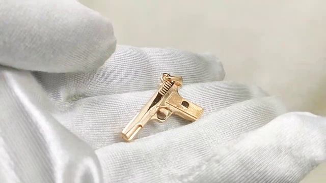 Кулон пистолет смотреть онлайн