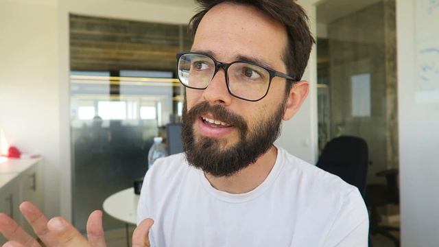 Designing Components смотреть онлайн