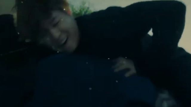 TXT 💕 & 💜ᗷTS⟭⟬💜 POV : Спустя года он нашëл тех, кто продолжит их путь... смотреть онлайн