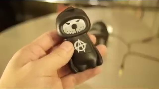 Mugo 'Dan Archy' by Kozik Product Review смотреть онлайн