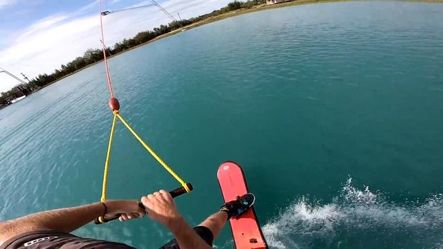SNOWBOARDING ON WATER? WAKEBOARDING ON A SNOWBOARD - WAKEBOARD смотреть онлайн