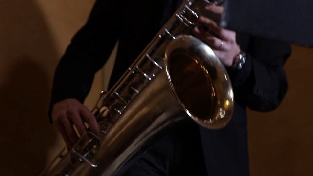 Johann Sebastian Bach - Cello Suite No.1 , BWV 1007 ( Baritone Saxophone - Buescher True Tone ) смотреть онлайн