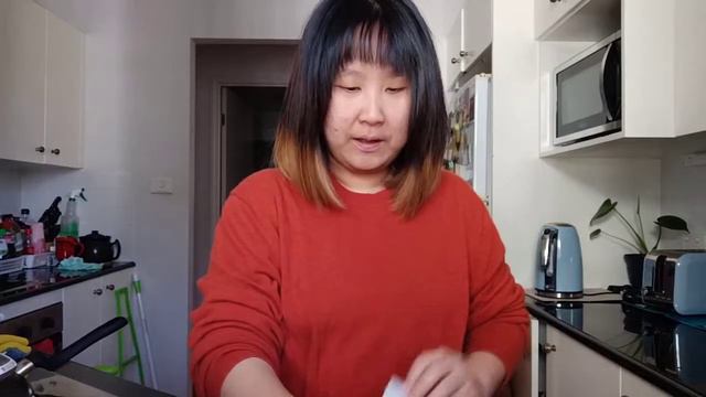 Starbucks Premium Instant Coffee Taste Test Review | Cappuccino vs Mocca vs Caramel vs Latte смотреть онлайн