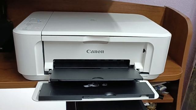 Процесс фотопечати 10Х15 на МФУ Canon Pixma MG3640S смотреть онлайн