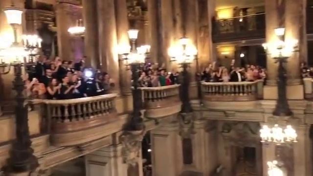 Tonight's fairytale wedding at Opera garnier, Paris ! смотреть онлайн