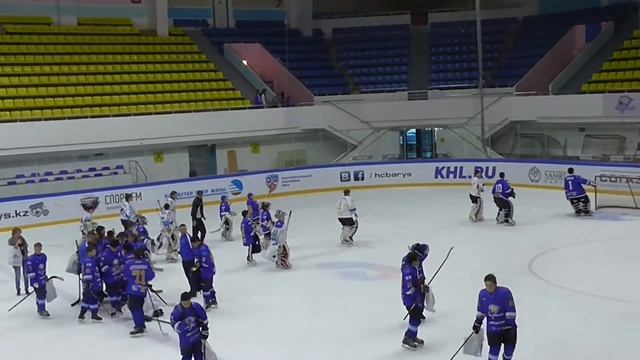 Вратари ДЮСШ " Барыс " на закрытие сезона . смотреть онлайн