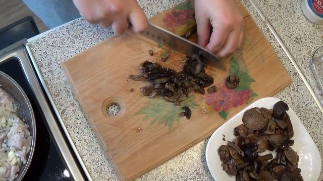 Обалденная ПИЦЦА грибное ассорти смотреть онлайн