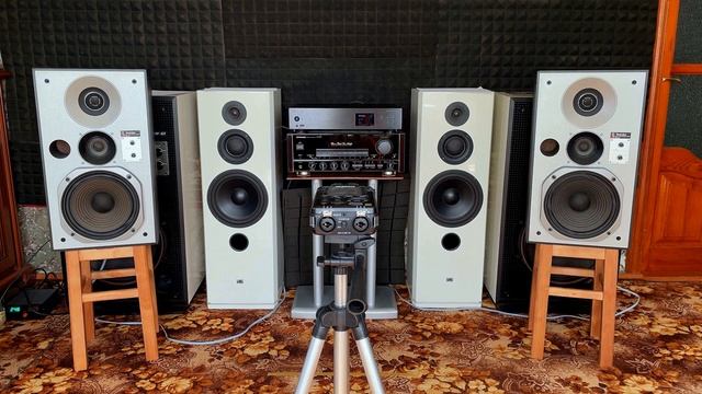 КТО ЗВУЧИТ ЛУЧШЕ!? СРАВНЕНИЕ 10" ПОЛОЧНОЙ И НАПОЛЬНОЙ АКУСТИКИ! Vifa / Technics / Sony смотреть онлайн