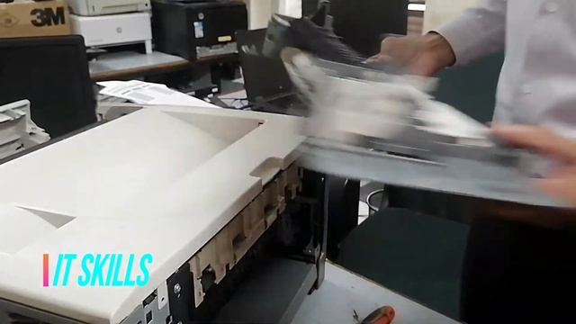 How to Resolve Out put Bin full issue in HP LJ 5200 Printer- IT Skills смотреть онлайн
