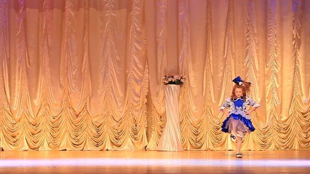 Осенний Вернисаж 20161112 143112 MVI 6161 (Belly dance) смотреть онлайн