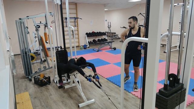 Семейная тренировка Наталии Тереховой (День спины) смотреть онлайн