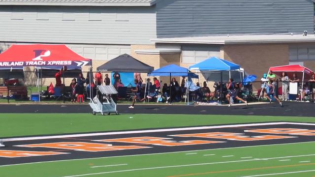 Jordan Riggs, Blake Love, Carsen Eldridge 400m 2023 AAU H Town Hurricanes @ H Town Hurricanes Meet смотреть онлайн