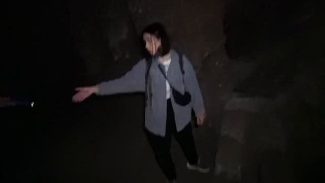 БЕСКОНЕЧНЫЙ Город под ЗЕМЛЕЙ на 20 тысяч человек в котором ПРОПАДАЮТ ЛЮДИ Вы ДОЛЖНЫ ЭТО УВИДЕТЬ смотреть онлайн