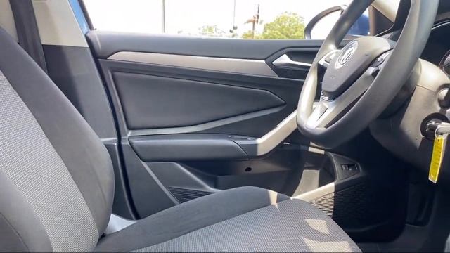 2020 Volkswagen Jetta Sedan Longview смотреть онлайн