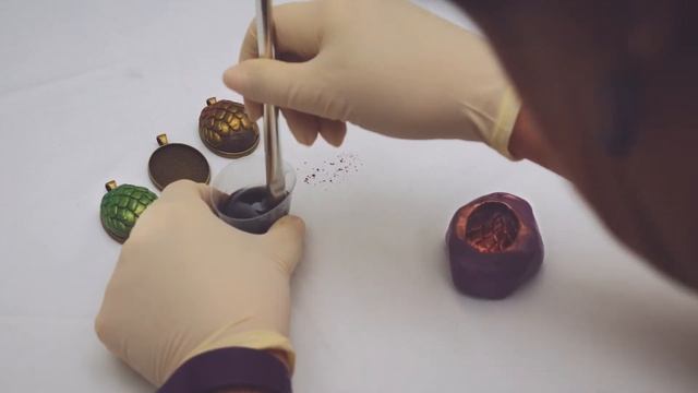 Make an Awesome "Game of Thrones" Dragon Egg Pendant with Resin in Just 30 Minutes! смотреть онлайн