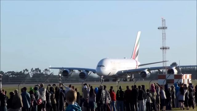 A380 Departs Christchurch Airport 31 Oct 2016 смотреть онлайн