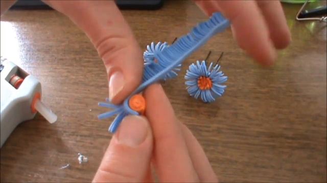 Цветок из фоамирана.(Шпильки для волос)Мастер класс. смотреть онлайн