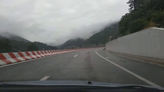 Август 2020 Сербия. Автомагистрали в горах смотреть онлайн