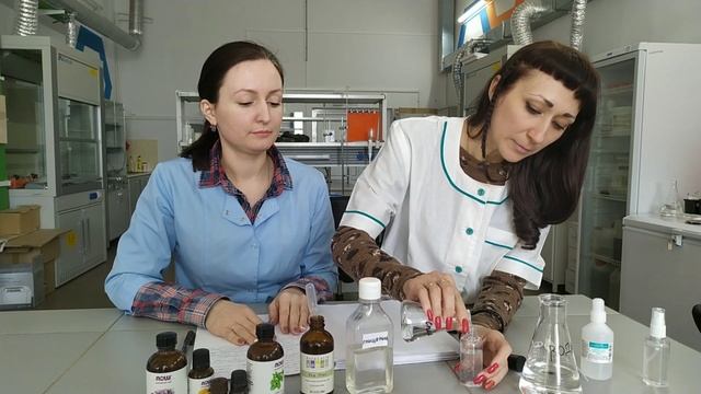 Как сделать антисептик для рук в домашних условиях рассказали в Биоквантуме. смотреть онлайн