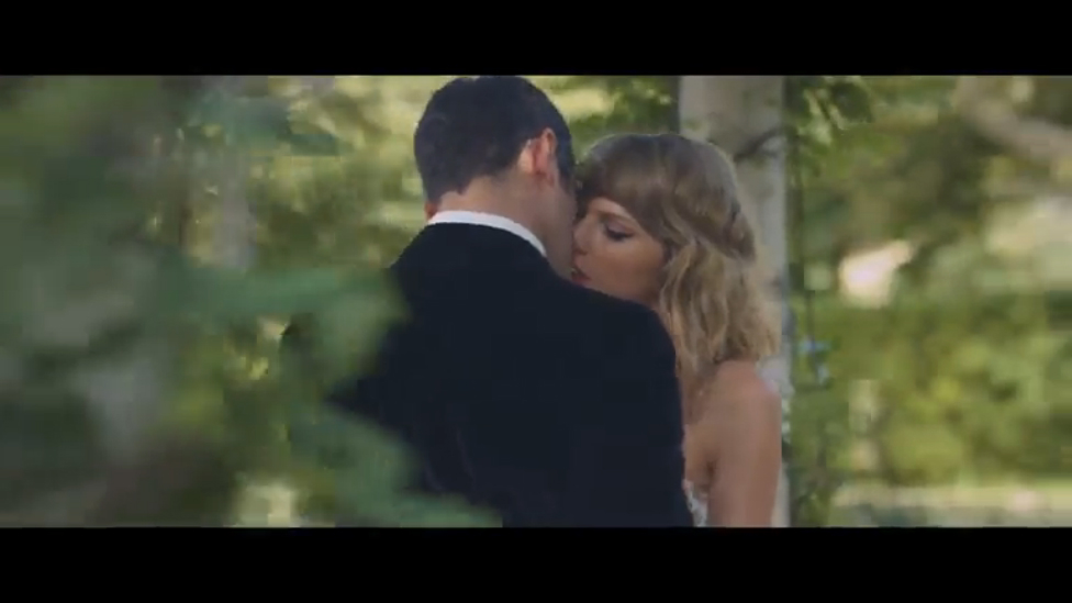 Taylor Swift - Blank Space смотреть онлайн