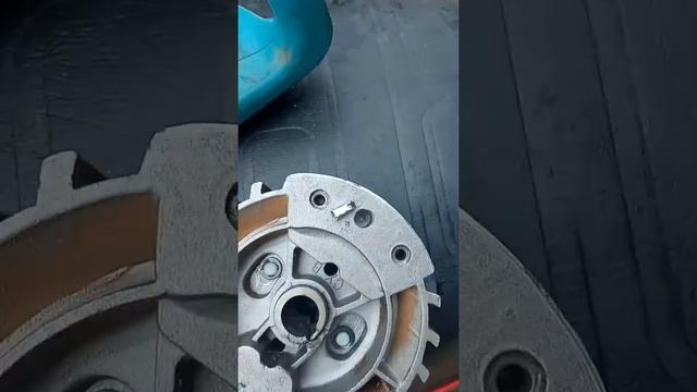 Бензопила Урал як не треба робити смотреть онлайн