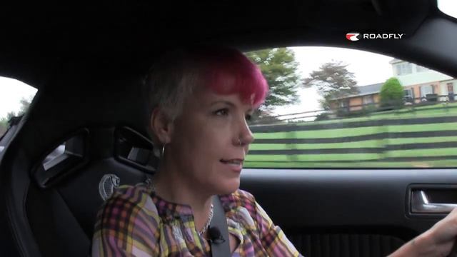 Ford Mustang Shelby GT500 2013 with Emme Hall by RoadflyTV смотреть онлайн