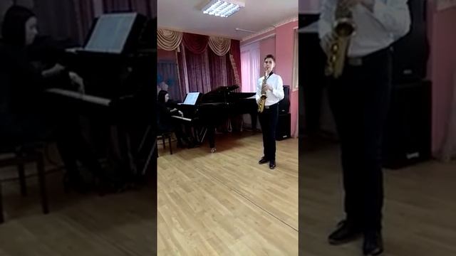 П. Итурральде "Маленький чардаш" исполняет Сенев Данил смотреть онлайн