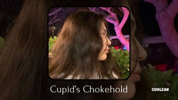 Take a look at my girlfriend•Cupid's Chokehold💘