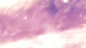 луна упала на землю. (оператор в креативе)